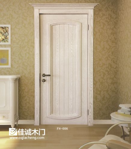 重慶佳誠木門：白色實(shí)木門