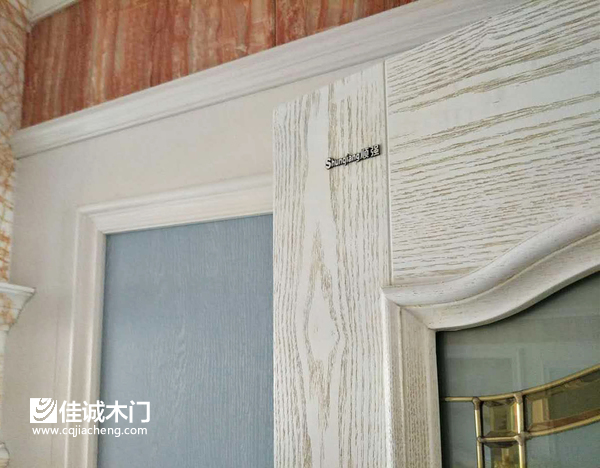 重慶佳誠(chéng)木門(mén)：產(chǎn)品細(xì)節(jié)展示